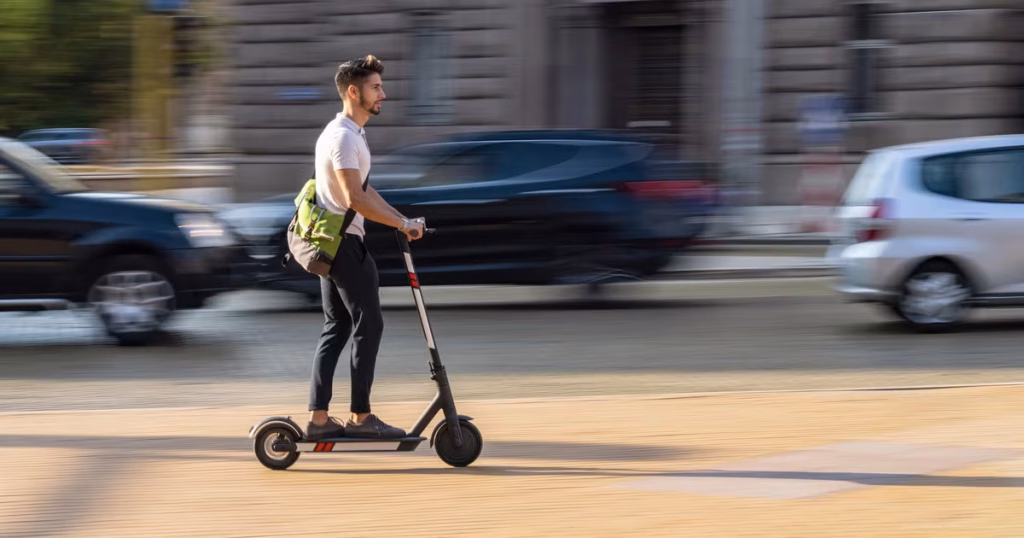 Electric Scooter Guide in Fuengirola for First-Time Travelers 2 Electric Scooter Guide